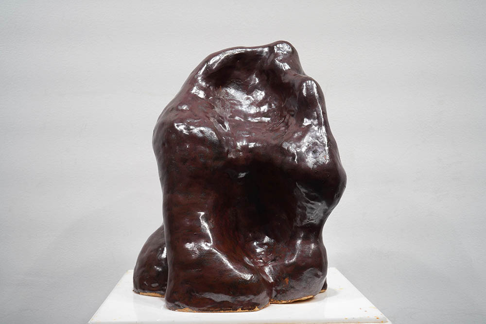 Abstract sculpture, vaguely resembling the human figure